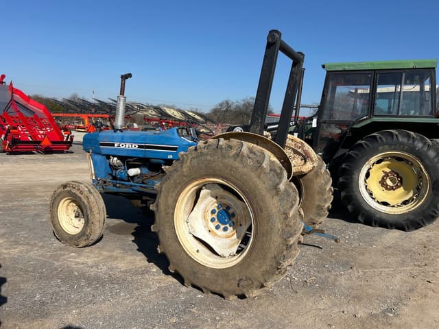 Image of Ford 3910 equipment image 1