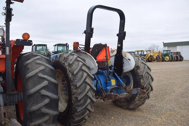 Image of Ford 3930 equipment image 1