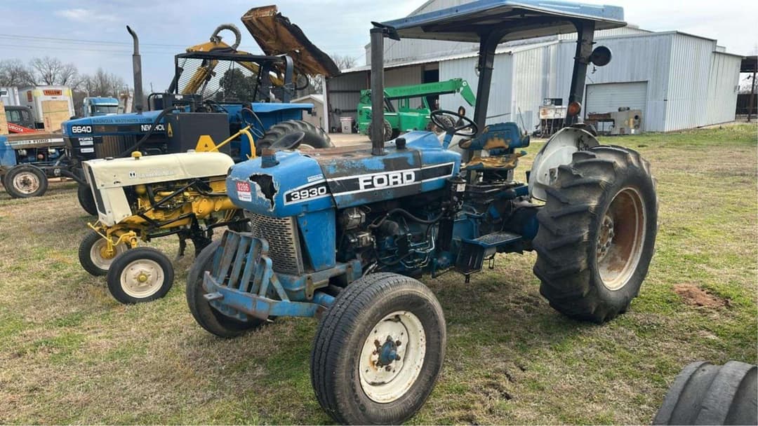 Image of Ford 3930 Primary image