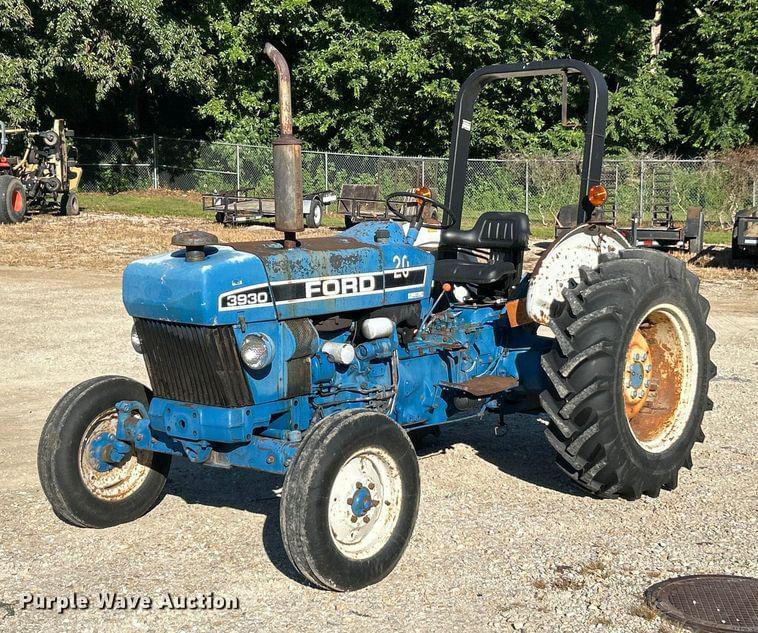 Image of Ford 3930 Primary image