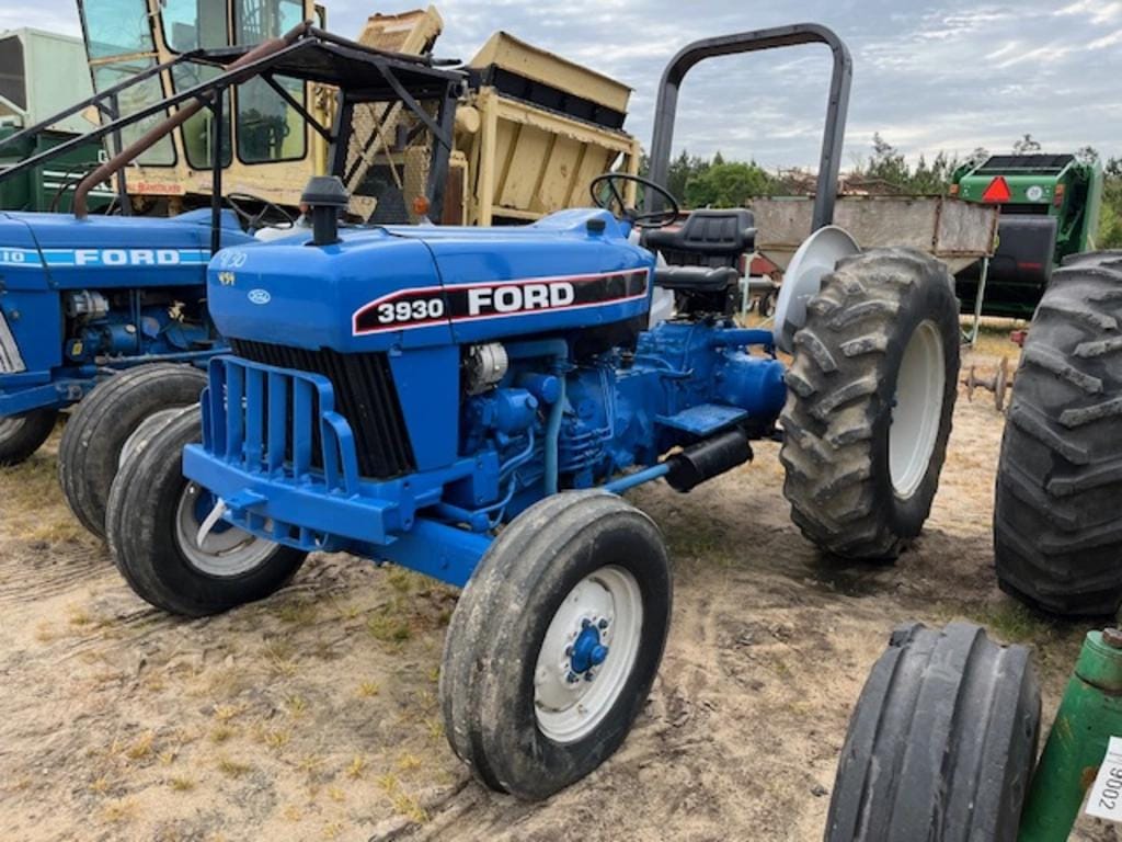 Main image Ford 3930