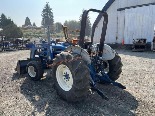 Image of Ford 3930 equipment image 2