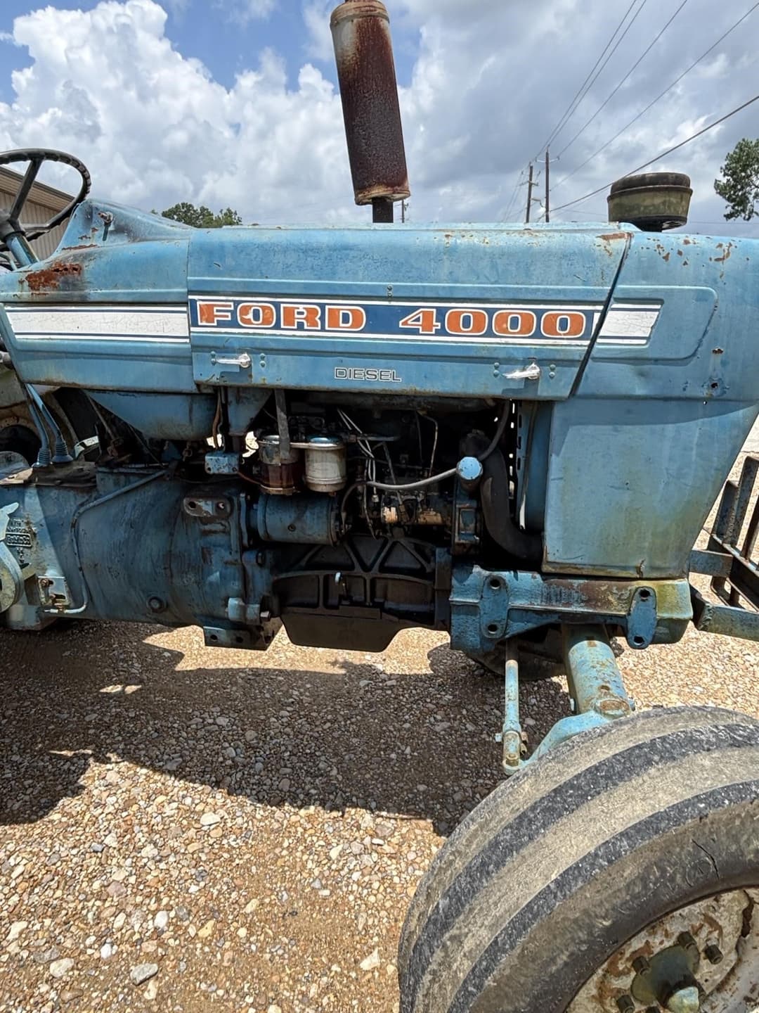 Image of Ford 4000 Image 1