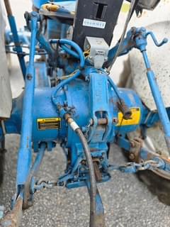 Image of Ford 4000 equipment image 1
