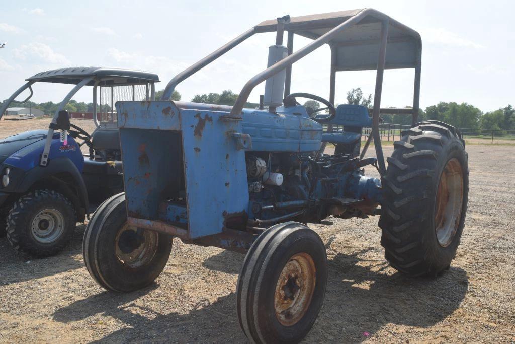 Image of Ford 4000 Primary image