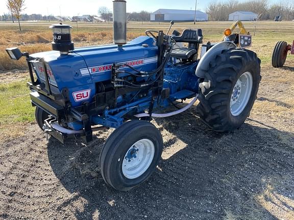 Image of Ford 4000 equipment image 1