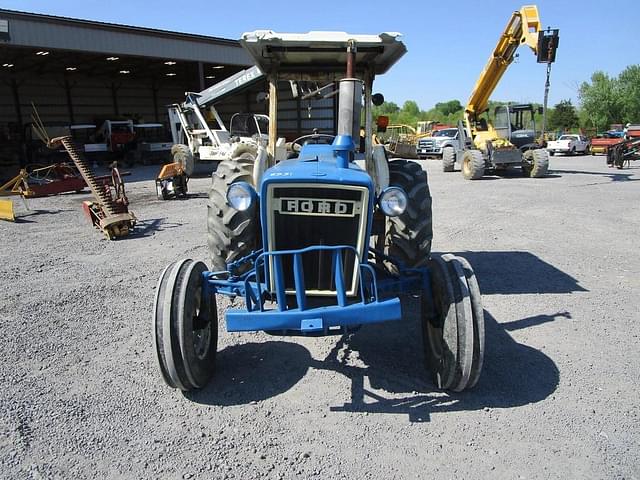 Image of Ford 4000 equipment image 1