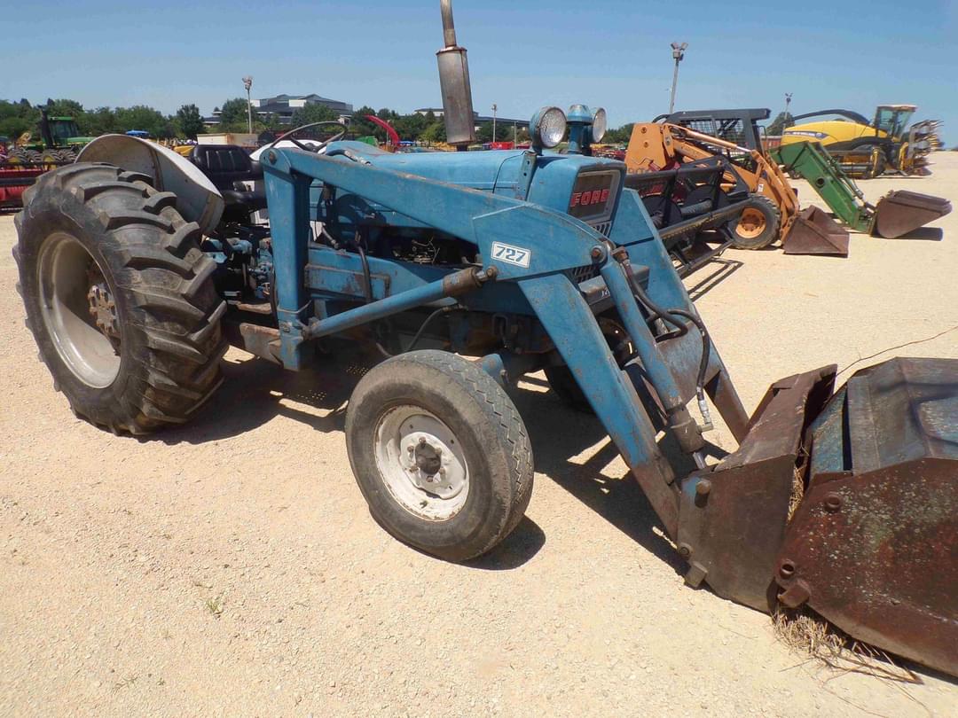 Image of Ford 4000 Primary image