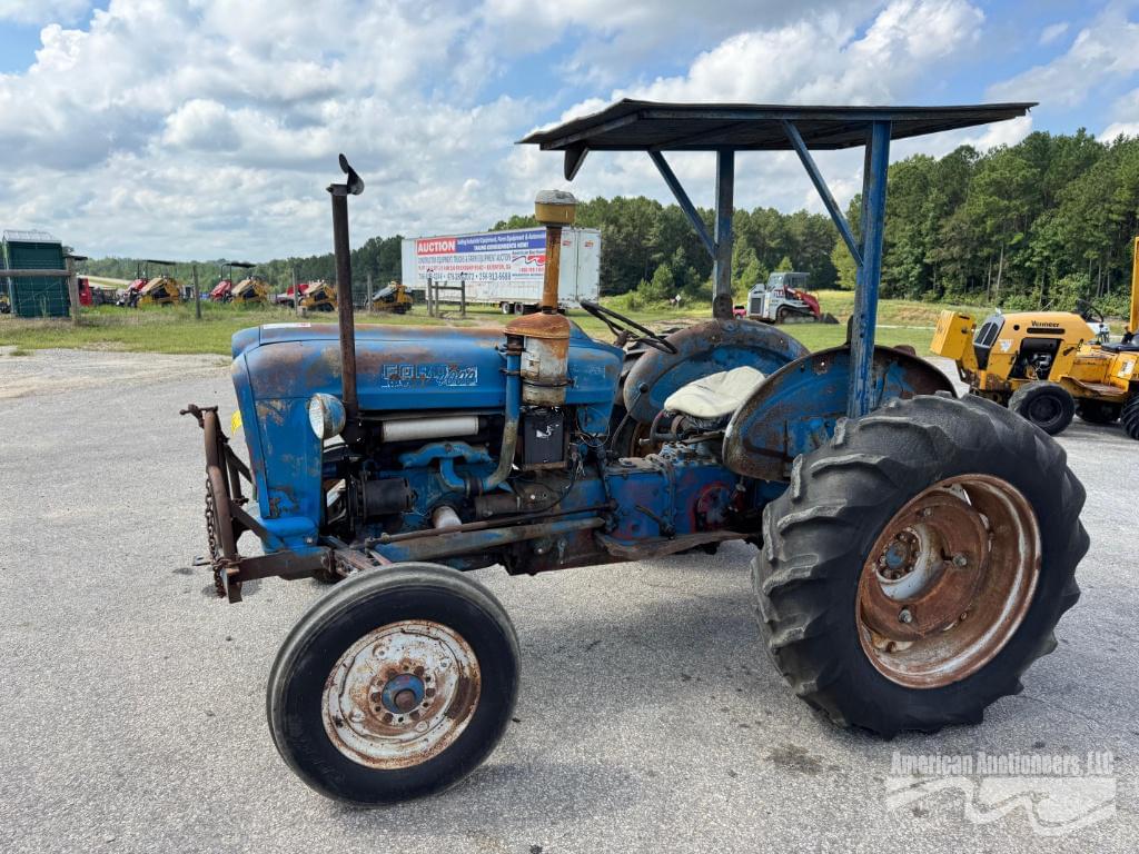 Image of Ford 4000 Primary image