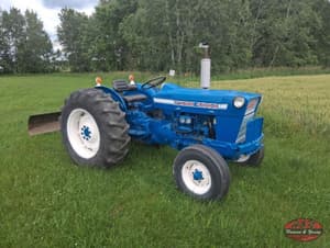 Ford 4000 Image