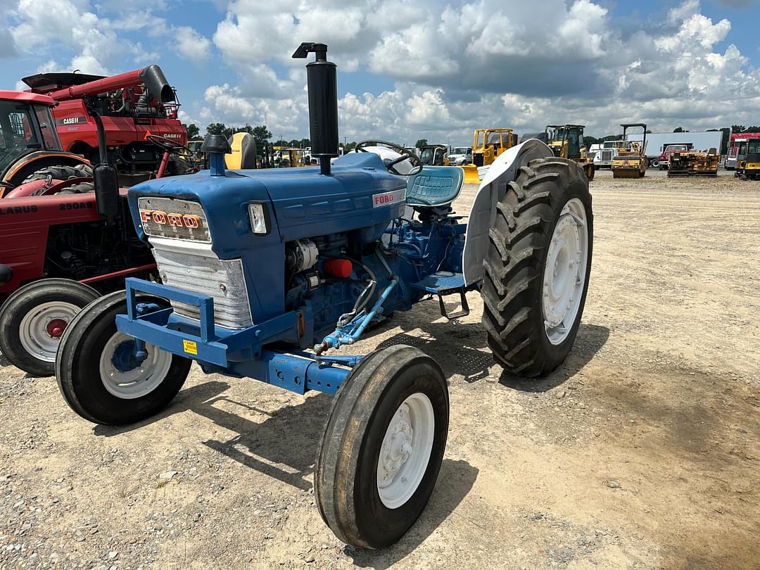 Image of Ford 4000 Primary image