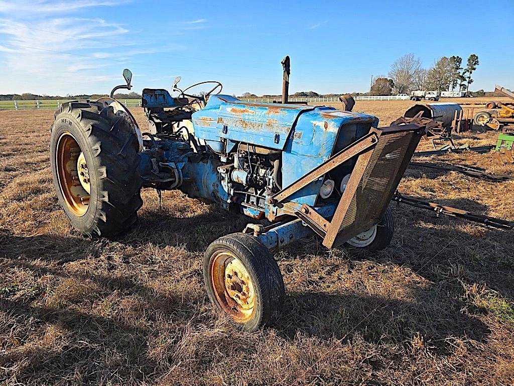 Image of Ford 4000 Primary image