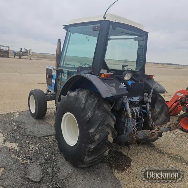 Image of Ford 4030 equipment image 2