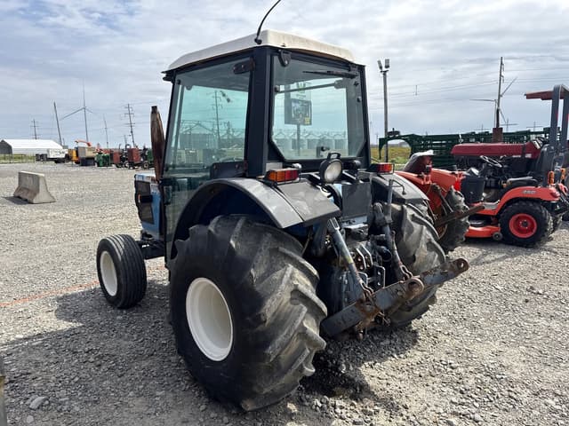 Image of Ford 4030 equipment image 2