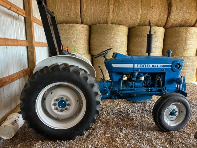 Image of Ford 4100 equipment image 2