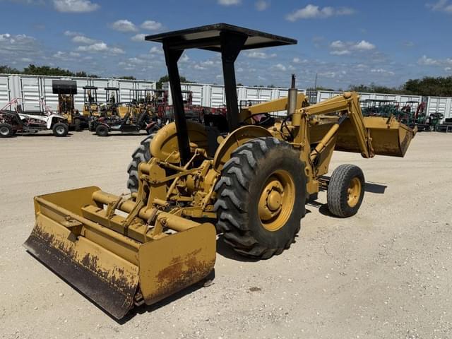 Image of Ford 445 equipment image 4