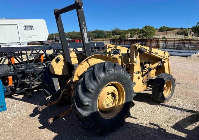 Image of Ford 445A equipment image 1