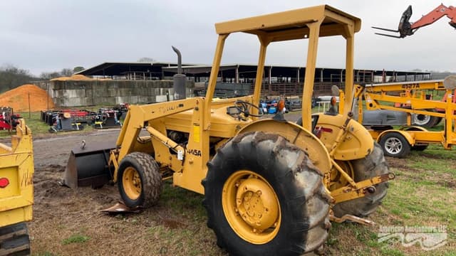 Image of Ford 445A equipment image 4