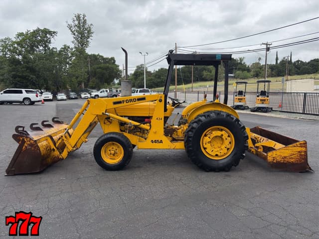 Image of Ford 445A equipment image 3