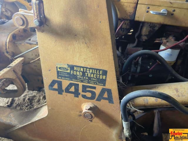 Image of Ford 445A equipment image 4