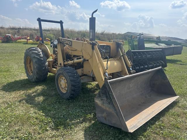 Image of Ford 445C equipment image 4