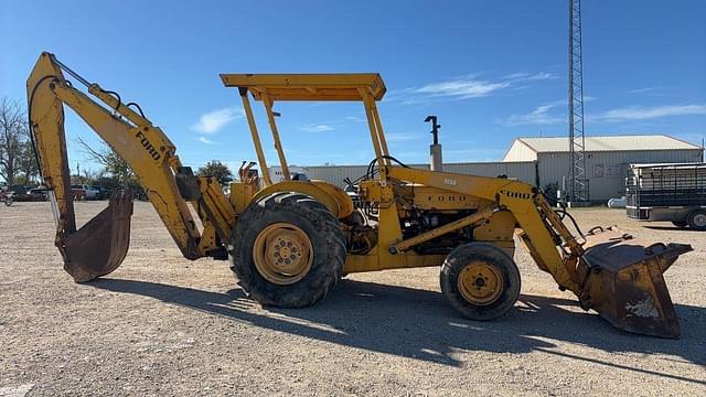 Image of Ford 4500 equipment image 1