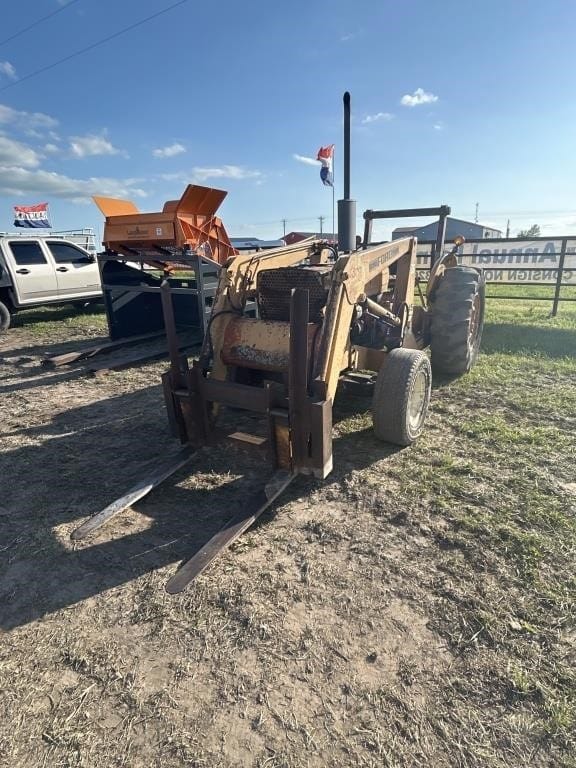 Ford 4500 Equipment Image0