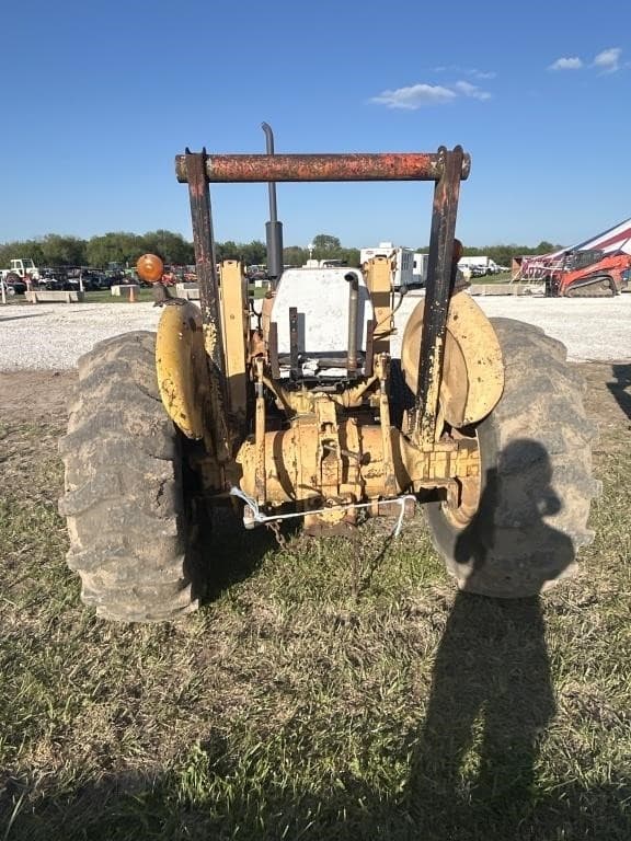 Image of Ford 4500 equipment image 2