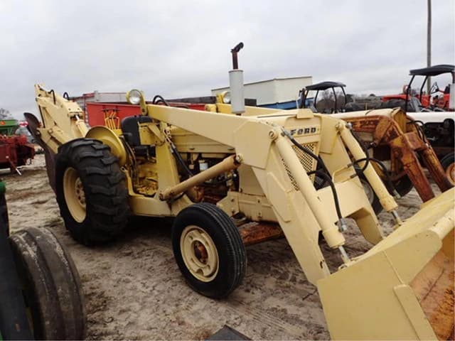 Image of Ford 4500 equipment image 1