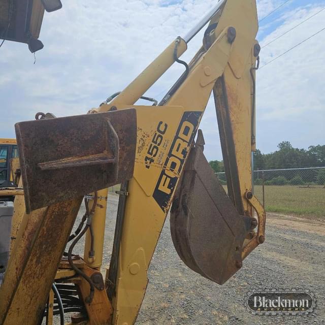 Image of Ford 455C equipment image 4