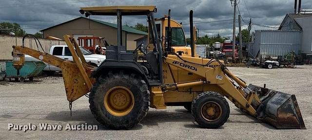 Image of Ford 455D equipment image 3