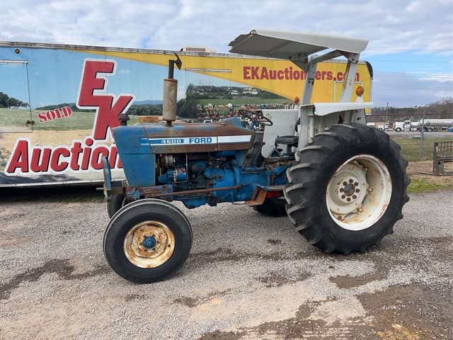 Image of Ford 4600 equipment image 3