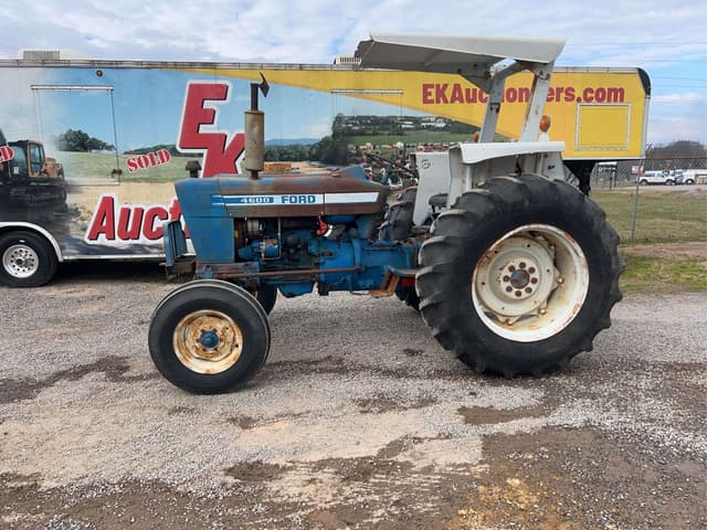 Image of Ford 4600 equipment image 2