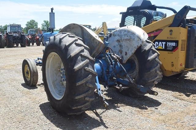 Image of Ford 4600 equipment image 1