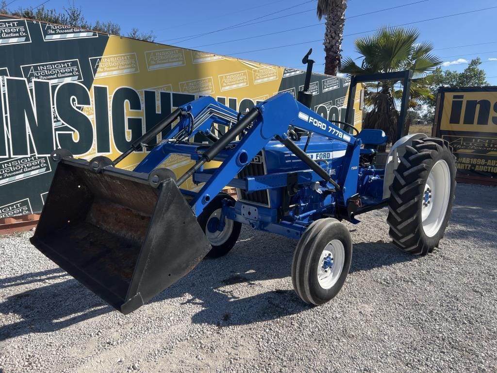 Ford 4600 Equipment Image0