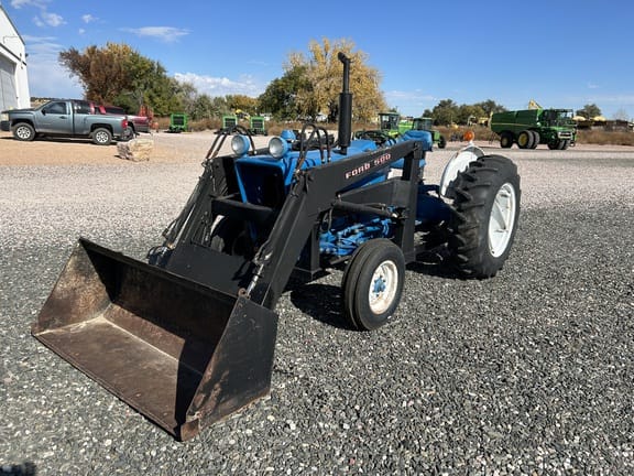 Main image Ford 4600