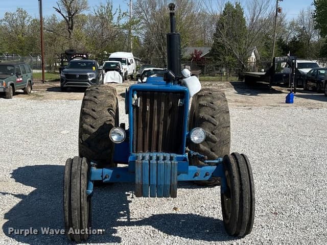 Image of Ford 4600 equipment image 1