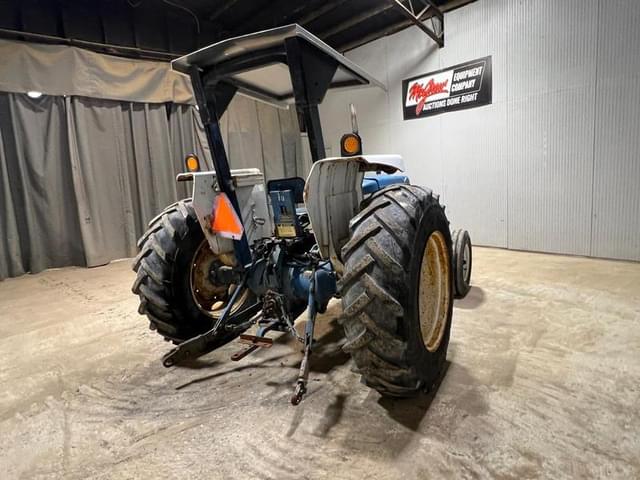 Image of Ford 4600 equipment image 4