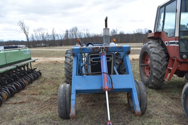 Image of Ford 4600 equipment image 1