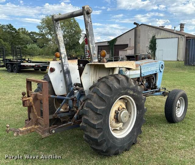 Image of Ford 4600 equipment image 4
