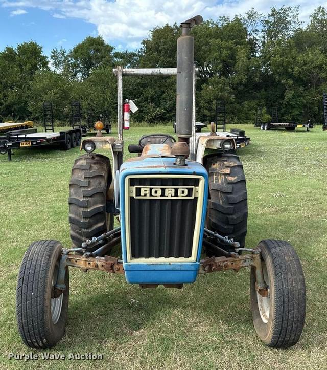 Image of Ford 4600 equipment image 1