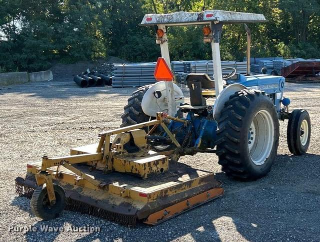 Image of Ford 4600 equipment image 4
