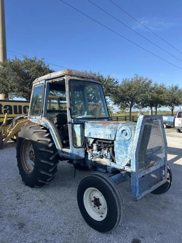 Image of Ford 4600 equipment image 4