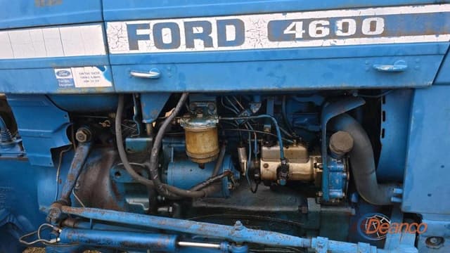 Image of Ford 4600 equipment image 2