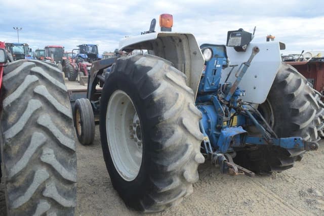 Image of Ford 4610 equipment image 1