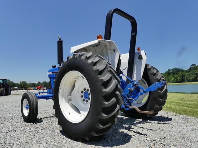 Image of Ford 4610 equipment image 2