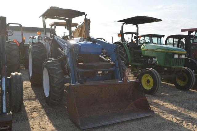 Image of Ford 4630 equipment image 3