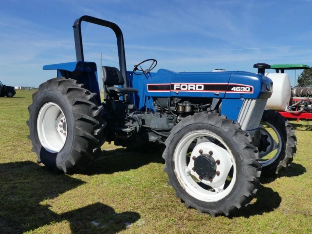 Main image Ford 4630