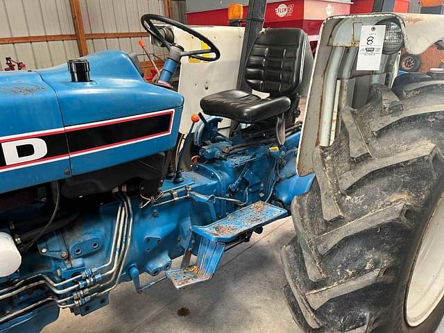 Image of Ford 4630 equipment image 4