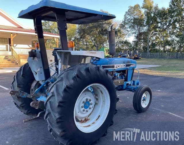 Image of Ford 4630 equipment image 4